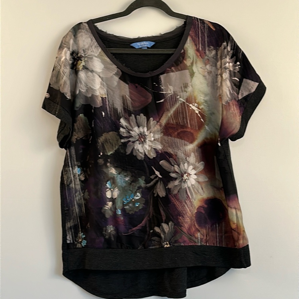 Simply Vera Top